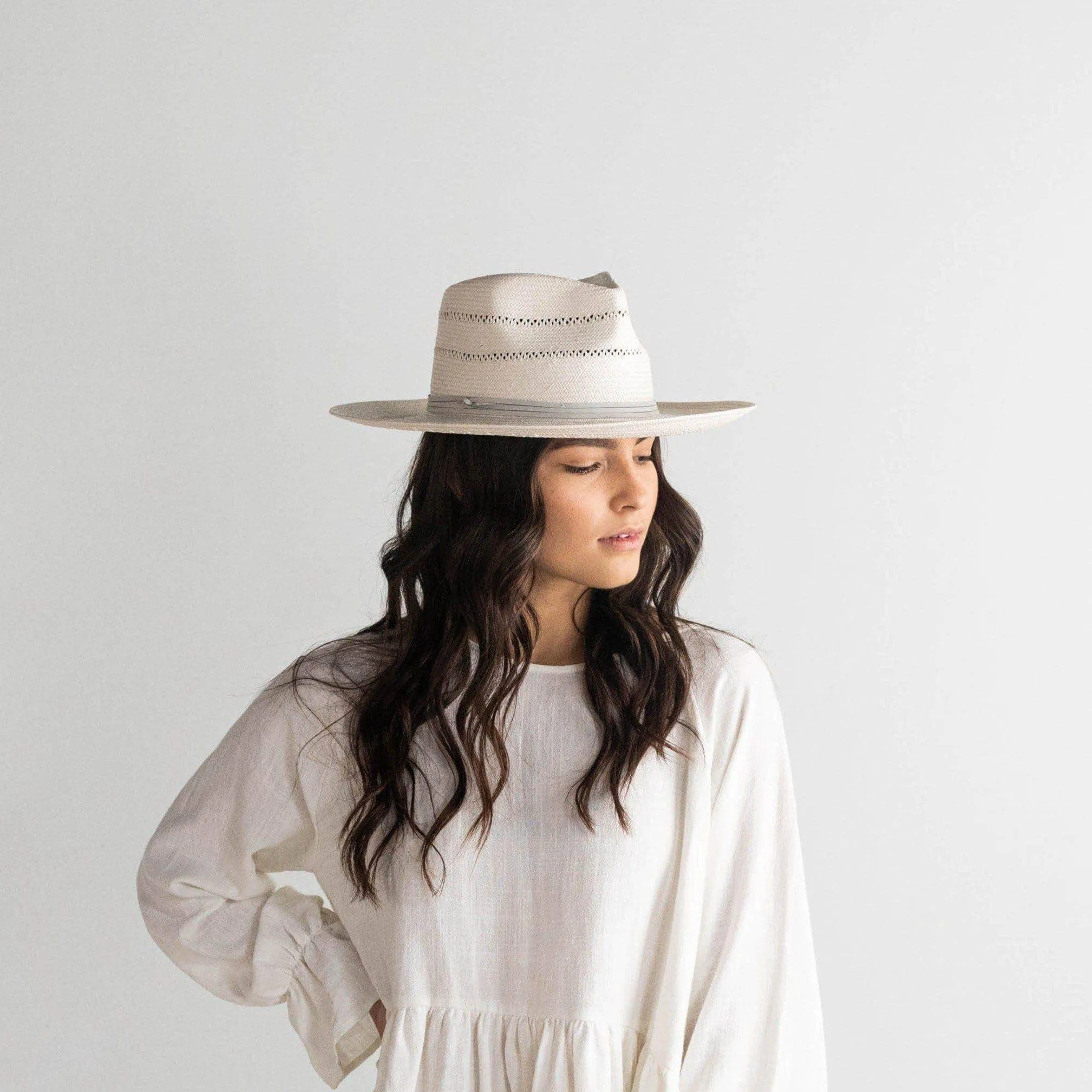 Arlo Straw Teardrop Fedora: Size 59 M/L / Honey