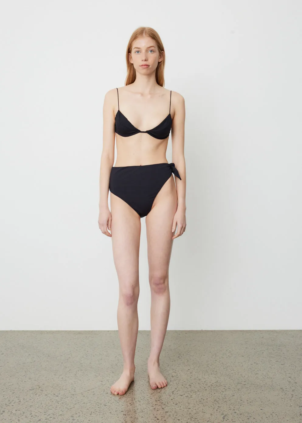 Asymmetrical Tie Bottom